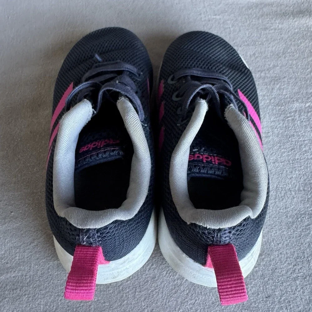 Size 6c - Baby / Toddler Girls - Adidas Brand 